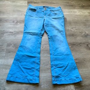 TORRID light blue flare jean 16